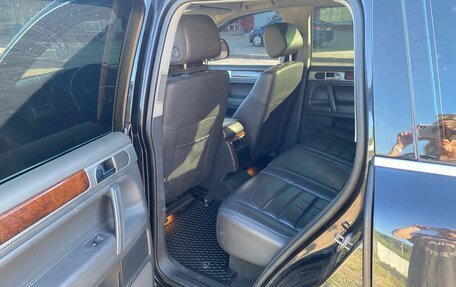 Volkswagen Touareg III, 2007 год, 1 050 000 рублей, 6 фотография