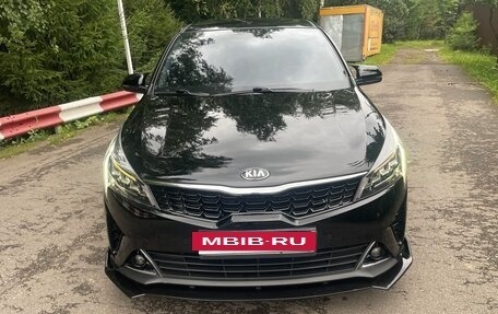 KIA Rio IV, 2021 год, 2 100 000 рублей, 5 фотография