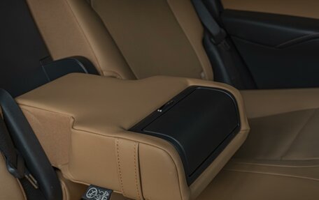 Lexus RX IV рестайлинг, 2025 год, 7 290 000 рублей, 28 фотография