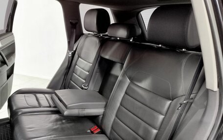 Volkswagen Touareg III, 2008 год, 1 130 000 рублей, 25 фотография