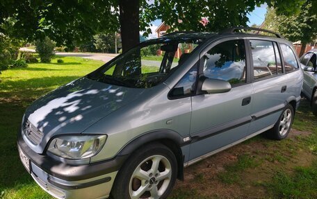 Opel Zafira A рестайлинг, 2002 год, 350 000 рублей, 2 фотография