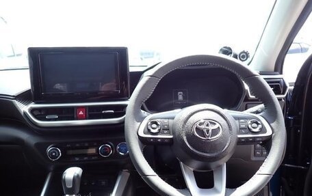 Toyota Raize I, 2023 год, 1 138 000 рублей, 8 фотография
