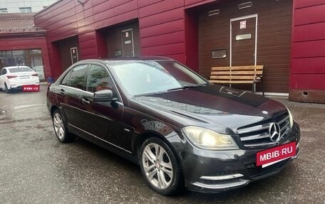 Mercedes-Benz C-Класс, 2011 год, 1 090 000 рублей, 5 фотография