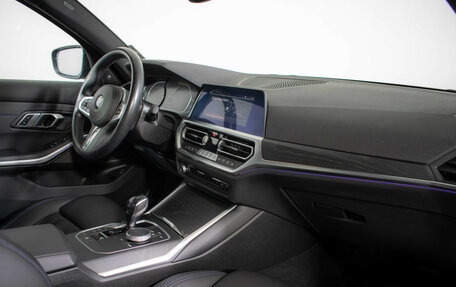 BMW 3 серия, 2021 год, 4 760 000 рублей, 3 фотография