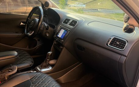 Volkswagen Polo VI (EU Market), 2018 год, 1 070 000 рублей, 10 фотография