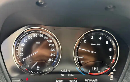 BMW 1 серия, 2023 год, 2 300 000 рублей, 10 фотография