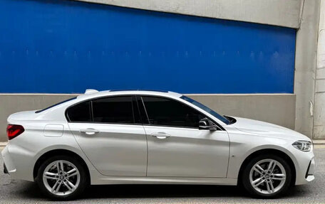 BMW 1 серия, 2023 год, 2 300 000 рублей, 4 фотография