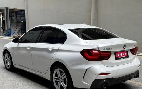 BMW 1 серия, 2023 год, 2 300 000 рублей, 6 фотография
