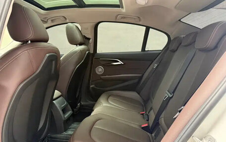 BMW 1 серия, 2023 год, 2 300 000 рублей, 22 фотография