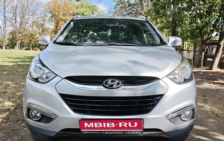 Hyundai ix35 I рестайлинг, 2013 год, 2 000 000 рублей, 1 фотография