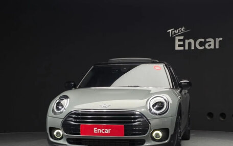 MINI Clubman, 2022 год, 1 900 000 рублей, 3 фотография