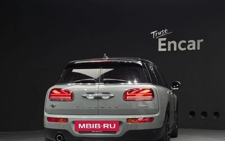 MINI Clubman, 2022 год, 1 900 000 рублей, 4 фотография