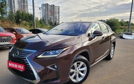 Lexus RX IV рестайлинг, 2017 год, 3 210 000 рублей, 2 фотография