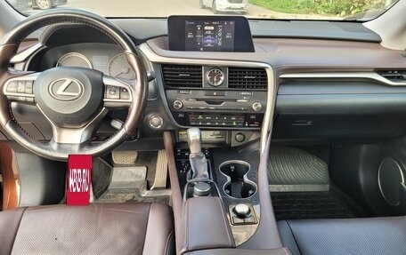 Lexus RX IV рестайлинг, 2017 год, 3 210 000 рублей, 11 фотография