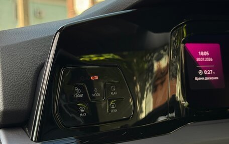 Volkswagen Golf VIII, 2020 год, 2 499 999 рублей, 11 фотография