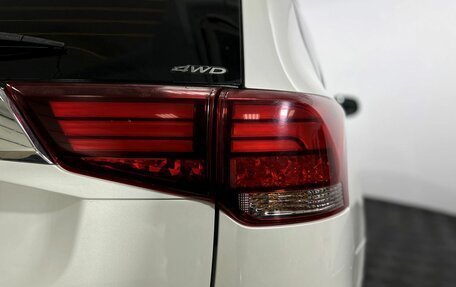 Mitsubishi Outlander III рестайлинг 3, 2015 год, 1 725 000 рублей, 18 фотография