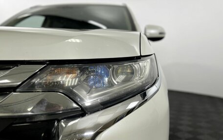 Mitsubishi Outlander III рестайлинг 3, 2015 год, 1 725 000 рублей, 17 фотография