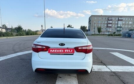 KIA Rio III рестайлинг, 2012 год, 815 000 рублей, 14 фотография