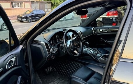 Porsche Cayenne III, 2017 год, 4 250 000 рублей, 3 фотография