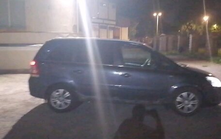 Opel Zafira B, 2009 год, 650 000 рублей, 5 фотография