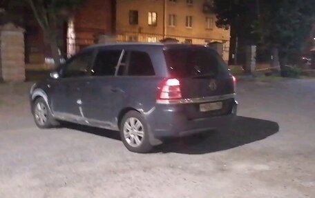 Opel Zafira B, 2009 год, 650 000 рублей, 10 фотография