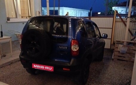 Chevrolet Niva I рестайлинг, 2006 год, 400 000 рублей, 2 фотография