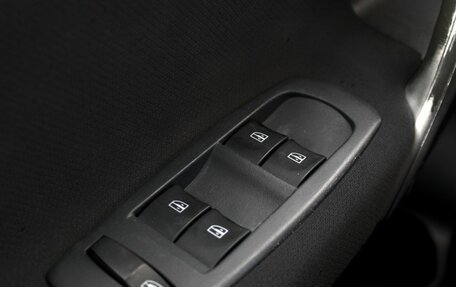 Renault Koleos I рестайлинг 2, 2013 год, 850 000 рублей, 22 фотография