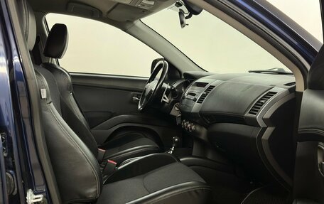 Peugeot 4007, 2009 год, 830 000 рублей, 9 фотография