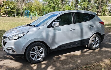 Hyundai ix35 I рестайлинг, 2013 год, 2 000 000 рублей, 4 фотография