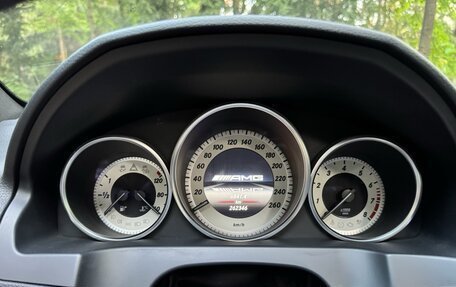 Mercedes-Benz E-Класс, 2013 год, 1 790 000 рублей, 11 фотография