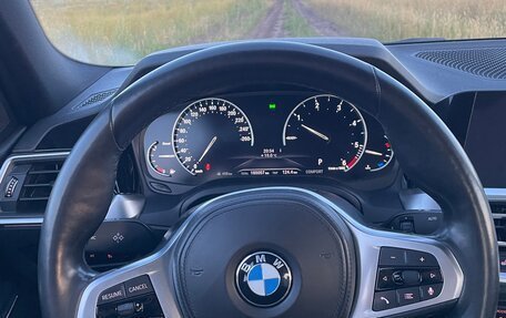 BMW 3 серия, 2019 год, 3 250 000 рублей, 3 фотография