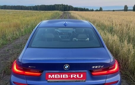 BMW 3 серия, 2019 год, 3 250 000 рублей, 2 фотография