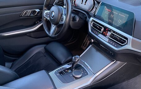 BMW 3 серия, 2019 год, 3 250 000 рублей, 4 фотография