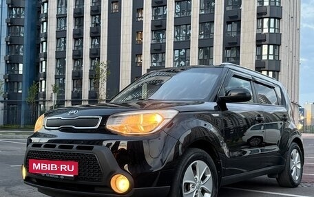 KIA Soul II рестайлинг, 2016 год, 1 300 000 рублей, 3 фотография