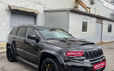 Jeep Grand Cherokee, 2019 год, 10 800 000 рублей, 2 фотография