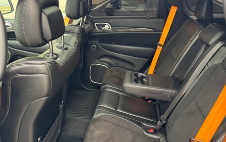 Jeep Grand Cherokee, 2019 год, 10 800 000 рублей, 15 фотография