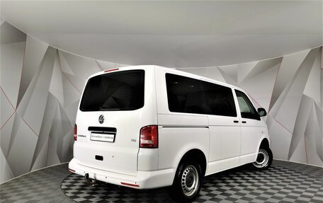 Volkswagen Caravelle T5, 2013 год, 1 709 150 рублей, 2 фотография