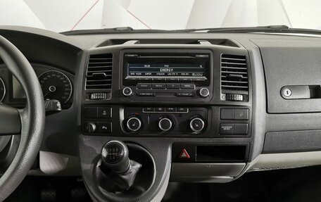 Volkswagen Caravelle T5, 2013 год, 1 709 150 рублей, 13 фотография