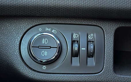 Opel Meriva, 2015 год, 1 099 000 рублей, 14 фотография