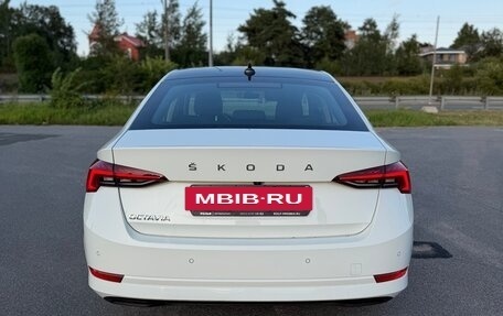 Skoda Octavia IV, 2020 год, 1 900 000 рублей, 3 фотография