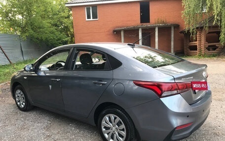 Hyundai Solaris II рестайлинг, 2017 год, 740 000 рублей, 4 фотография