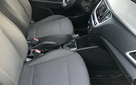 Hyundai Solaris II рестайлинг, 2017 год, 740 000 рублей, 19 фотография
