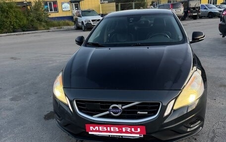 Volvo S60 III, 2012 год, 850 000 рублей, 2 фотография