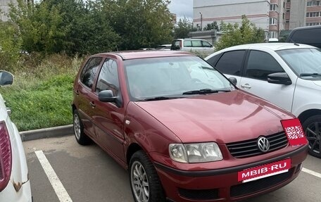 Volkswagen Polo III рестайлинг, 2001 год, 100 000 рублей, 2 фотография