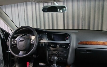 Audi A4, 2011 год, 899 000 рублей, 5 фотография