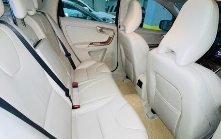 Volvo XC60 II, 2017 год, 2 450 000 рублей, 15 фотография
