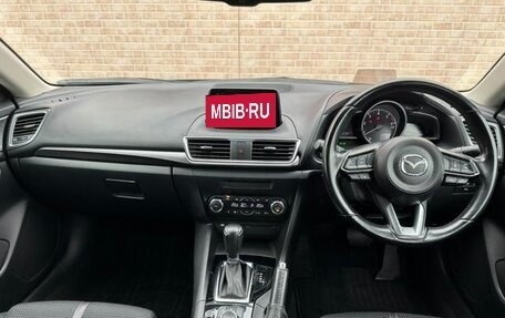 Mazda Axela, 2017 год, 950 000 рублей, 8 фотография