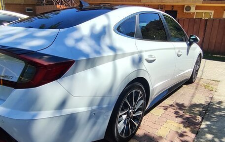 Hyundai Sonata VIII, 2019 год, 2 200 000 рублей, 3 фотография