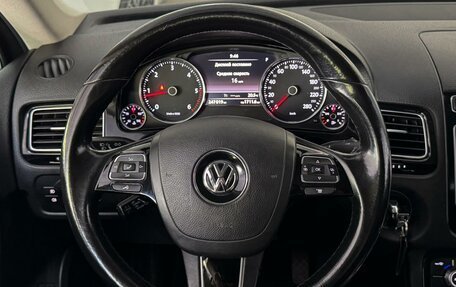 Volkswagen Touareg III, 2015 год, 2 460 000 рублей, 11 фотография
