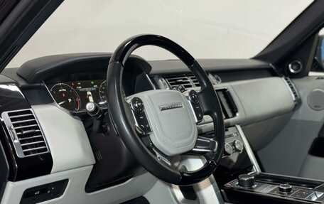 Land Rover Range Rover IV рестайлинг, 2015 год, 3 350 000 рублей, 11 фотография